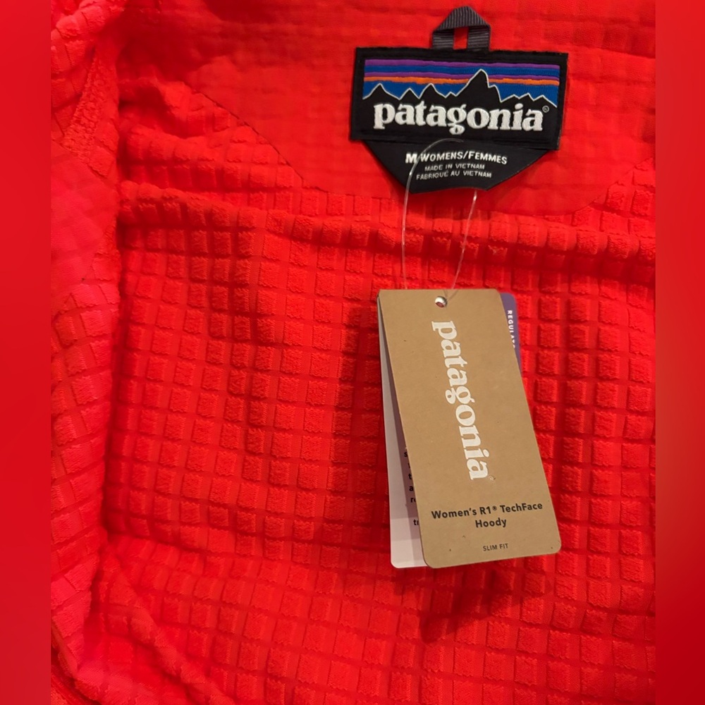 Patagonia Women's Jacket - Picture 5 of 11